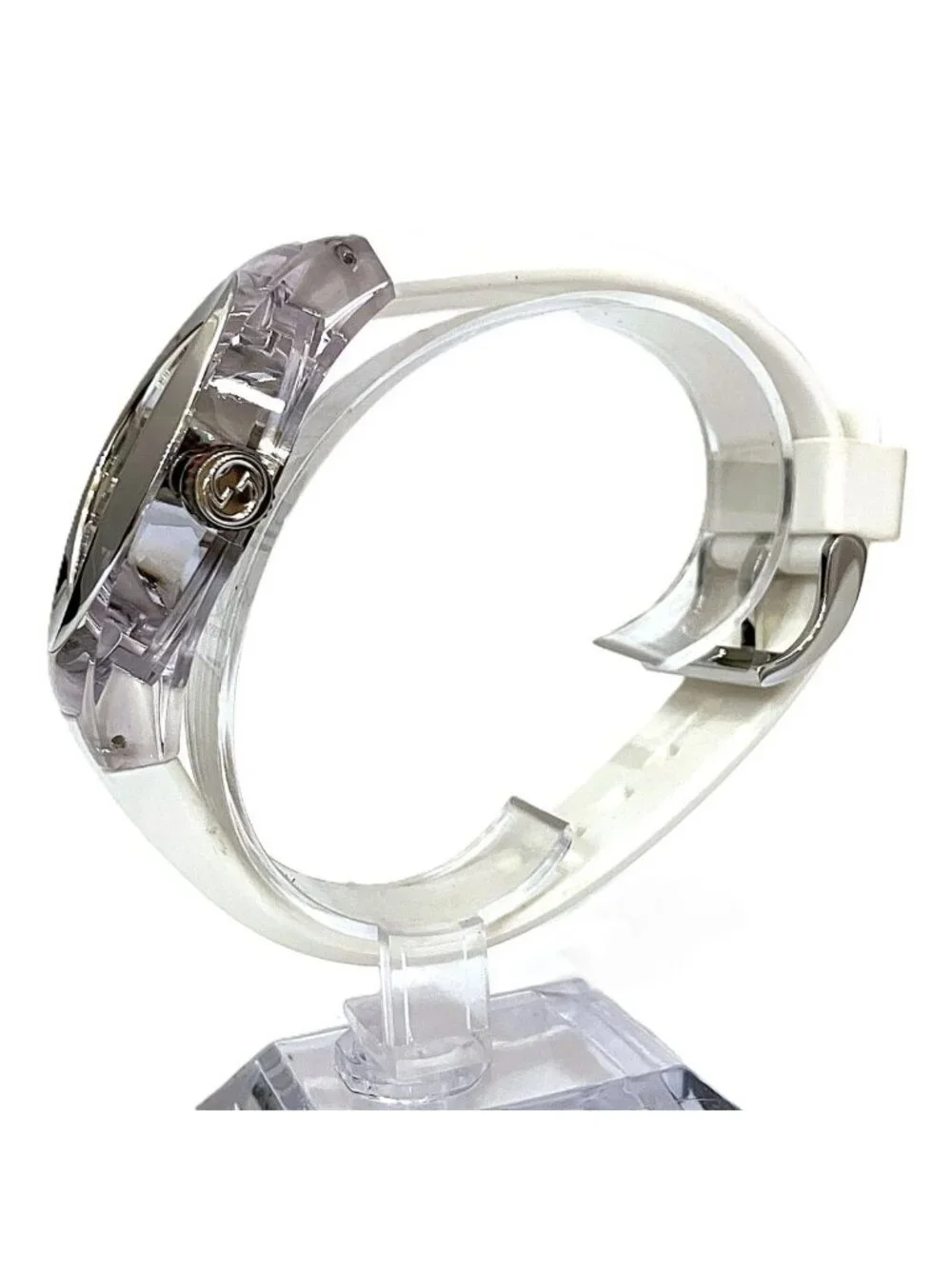 Gucci Sync Sherry Watch SS Rubber Quartz Silver Dial 137.1